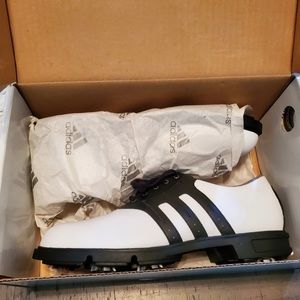 NWT Size 8 Adidas Golf Shoes